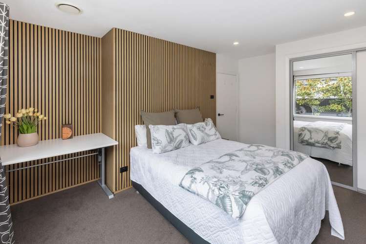 477 Avonhead Road Avonhead_17