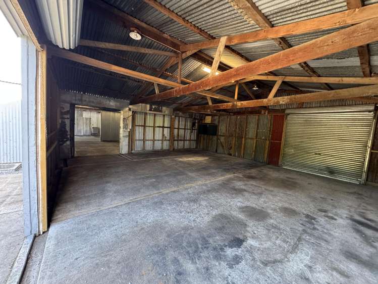 701 Murdoch Road East Akina_10