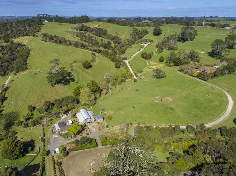 25 School Road Waimauku_44