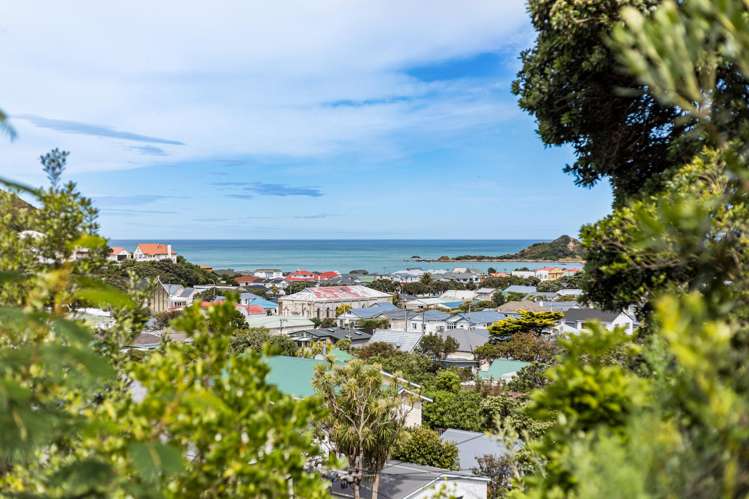 2A Severn Street Island Bay_13