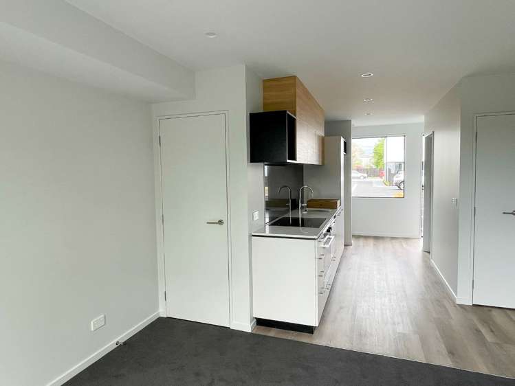 14/24 Percy Street Phillipstown_6