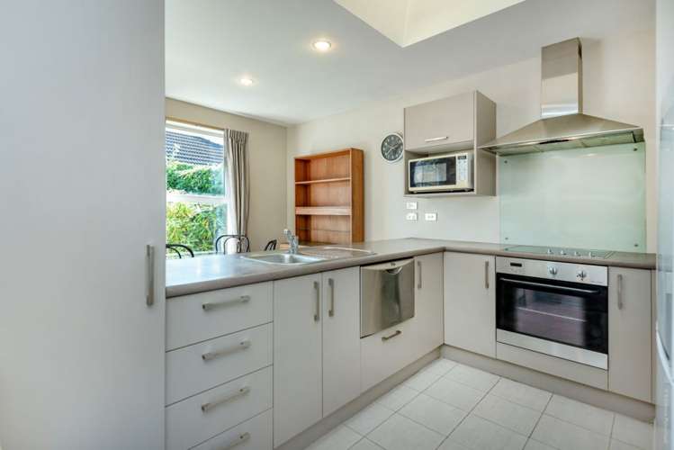 121b Harewood Road Papanui_11