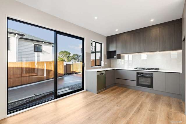 23B Cassandra Grove Totara Vale_3