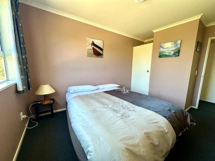 30 Tarata Street Kaka Point_12