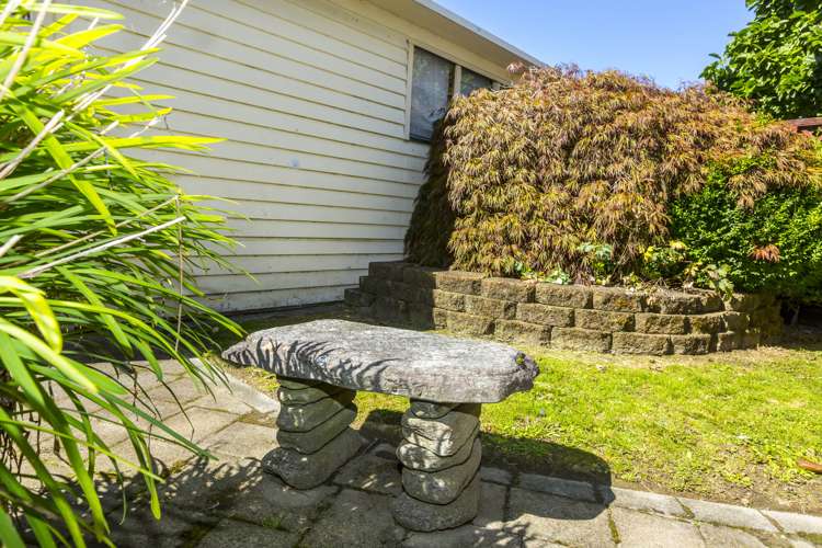 62 Hillside Drive Maoribank_19