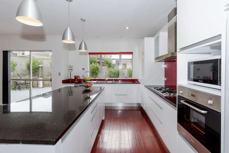 65 Lake Panorama Drive Henderson_9