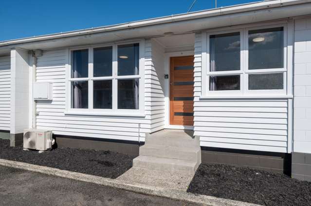 UNIT LOVER'S TOKOROA  - $310,000