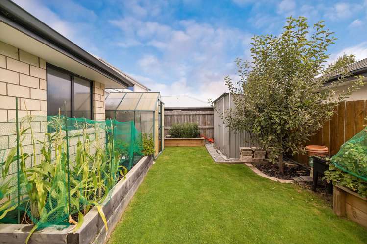 81 Risinghurst Terrace Lower Shotover_18