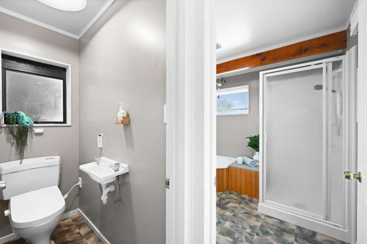 44 Cherrywood Street Pukete_17