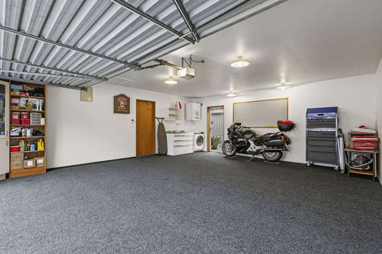 2/3 Creyke Road Fendalton_21