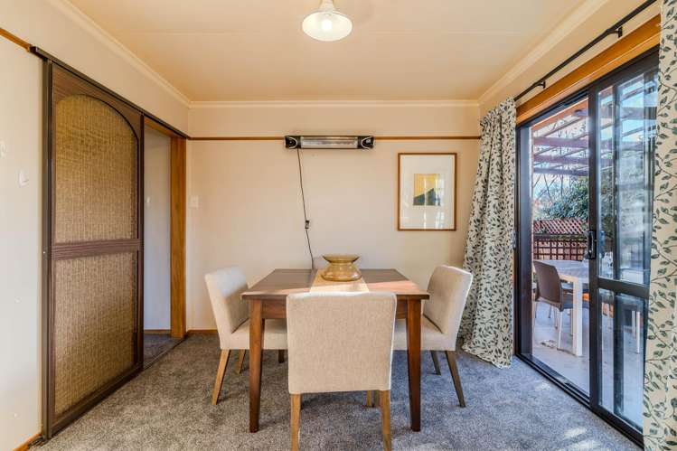 8 Elmwood Drive Mosgiel_11