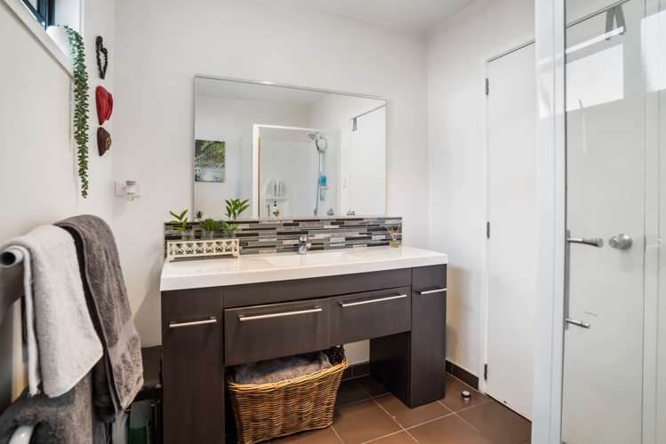 28 James Walter Place Mount Wellington_13