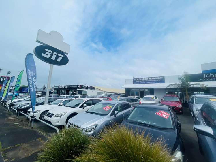 317 Great South Road Takanini_5