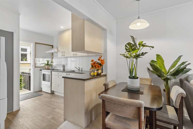 2/98 Namata Road One Tree Hill_2