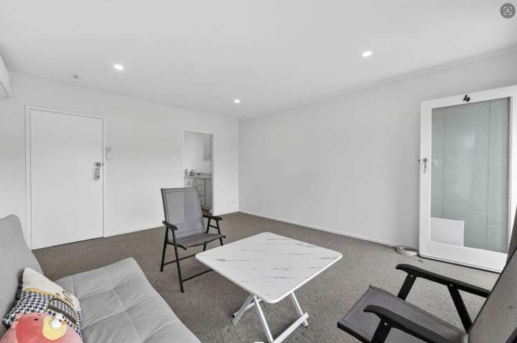 9 Cruickshank Crescent Meadowbank_6