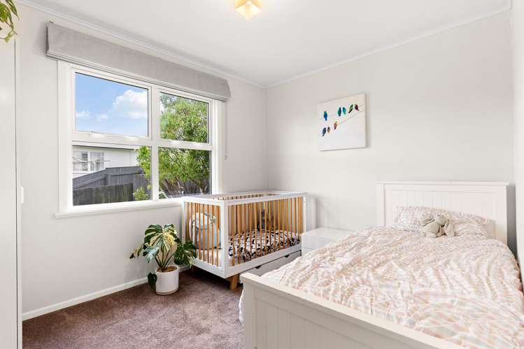 10 Loasby Crescent Newlands_8