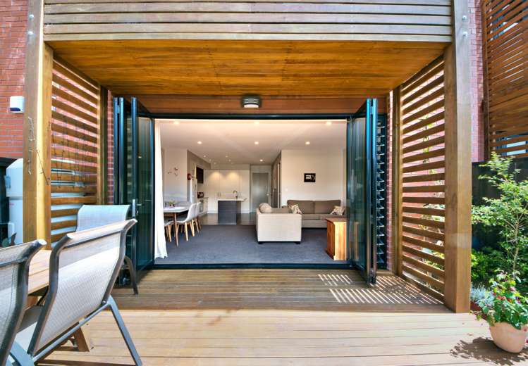 60 Squadron Drive Hobsonville_11