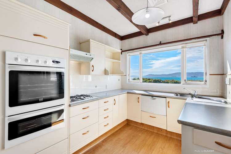 85a Marine Parade Seatoun_8