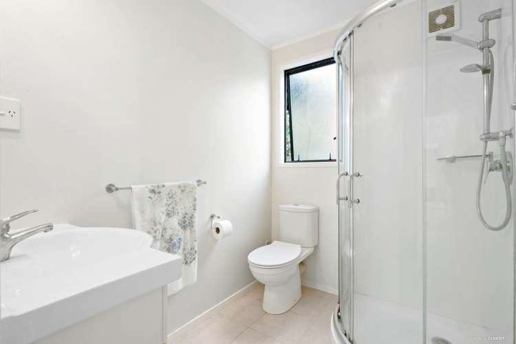 1a/40 Marlborough Avenue Glenfield_15