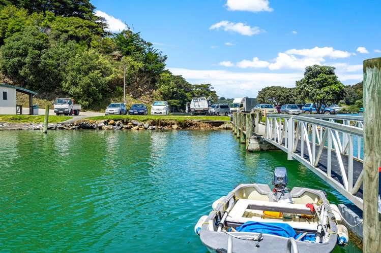 58 Ridge Road (Scotts Landing) Mahurangi East_15