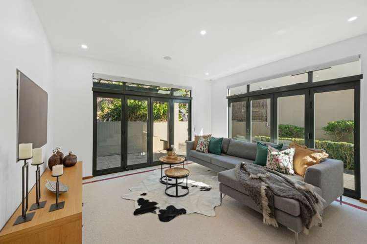 9 Onemana Way Te Atatu Peninsula_12