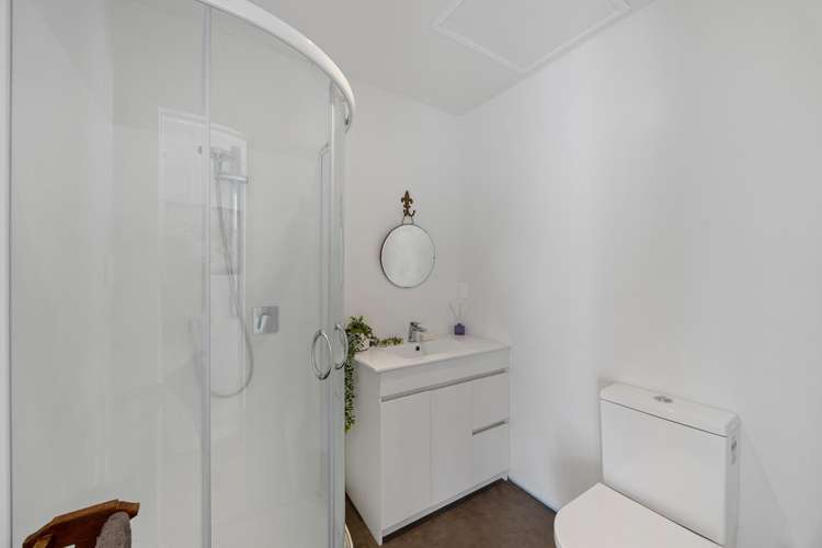 95 & 93 Wallace Road Mangere Bridge_28