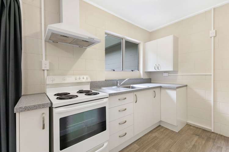 66A B and C Glenpark Avenue Frankleigh Park_7