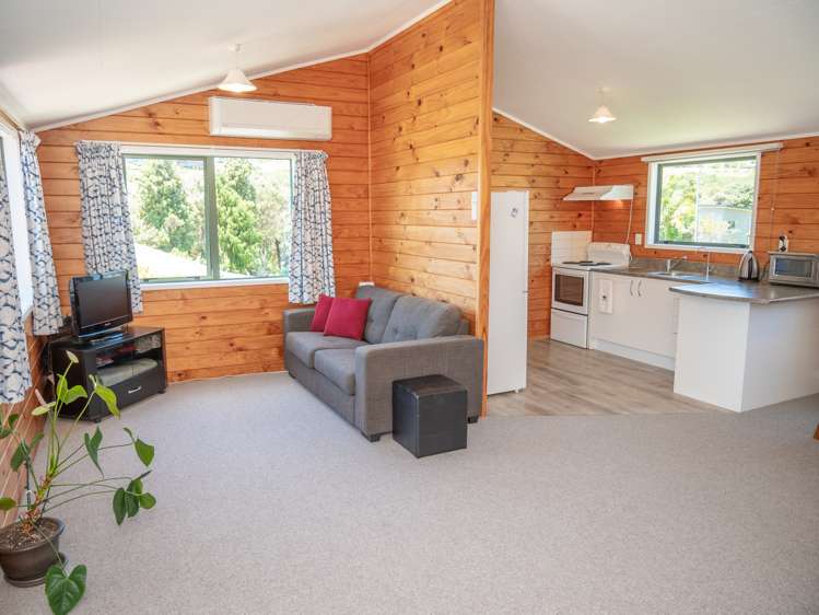 21 Hibiscus Avenue Cable Bay_5