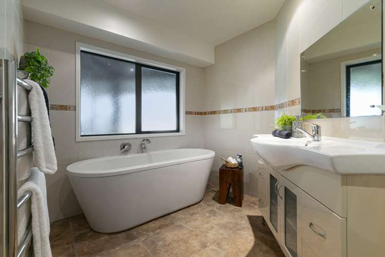 91 Paremoremo Road Lucas Heights_13