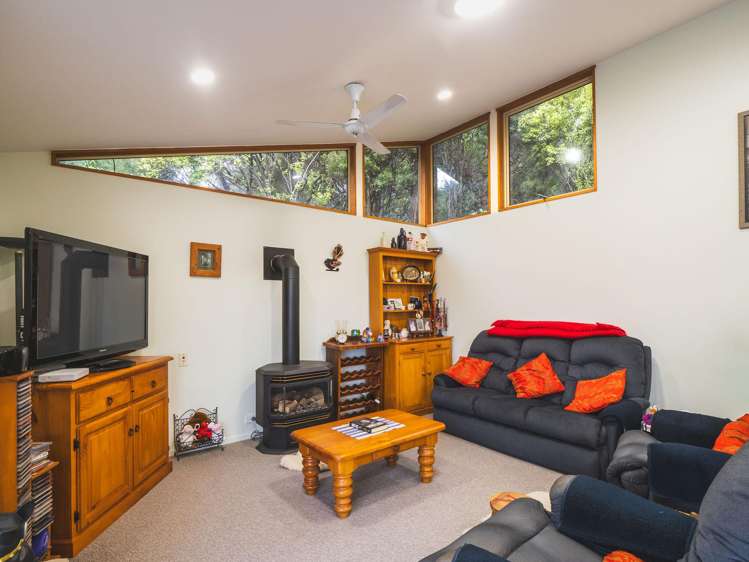 39 Aylmers Valley Road Akaroa_1