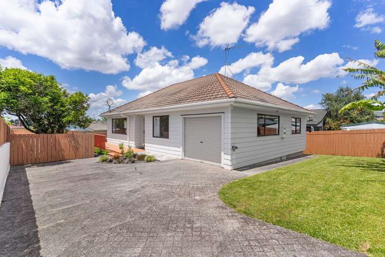 2/136 Barrack Road Mount Wellington_1