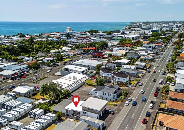 2/194 Powderham Street New Plymouth Central_22