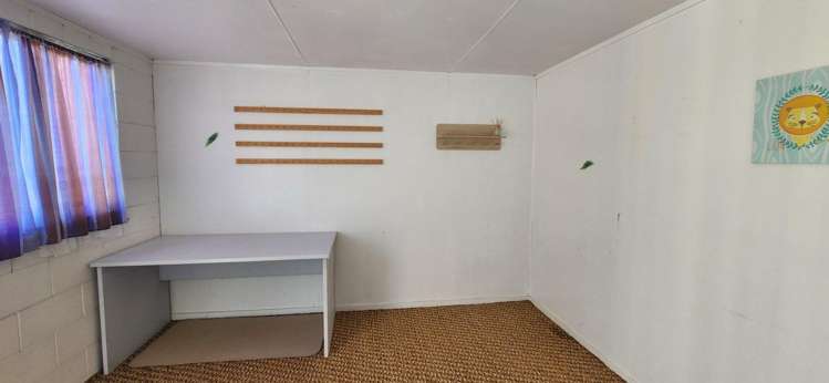 27 Browning Crescent Owhata_12