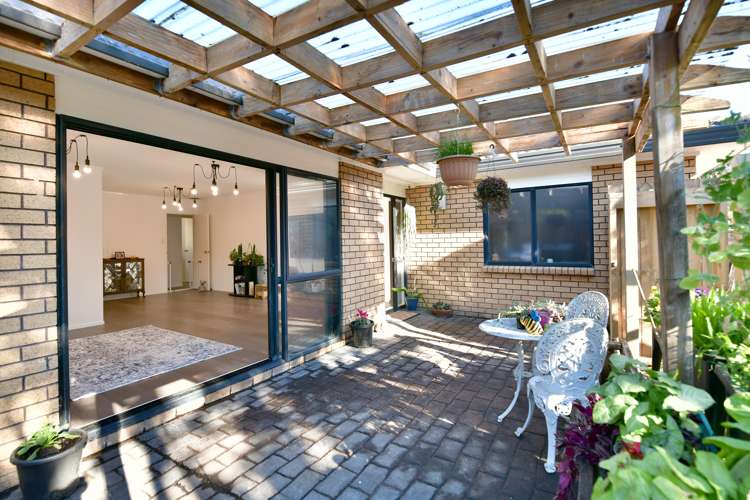 2/19 Sailfish Drive West Harbour_16