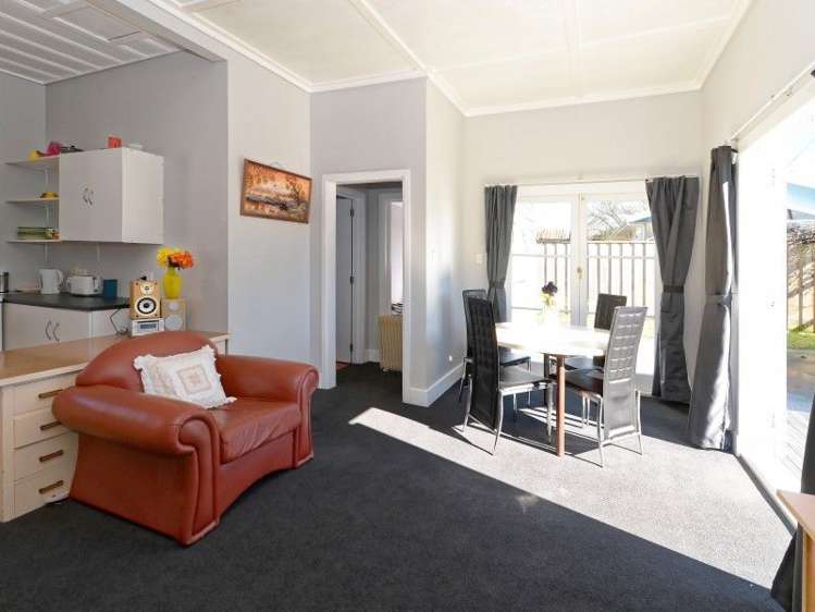 73 Galloway Street Hamilton East_6