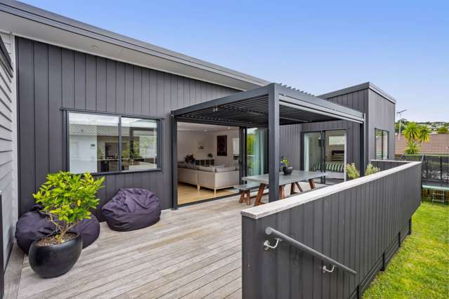 The Ultimate Coastal Single-Level Sanctuary