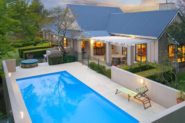 Country home with self-contained unit