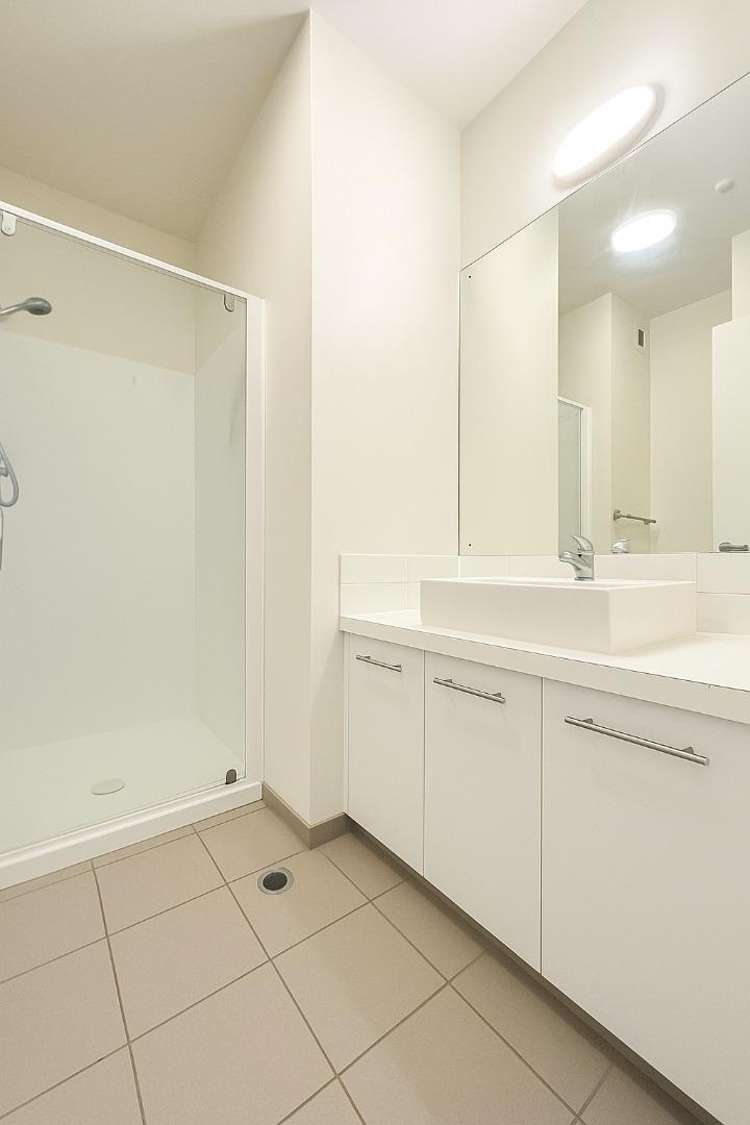 303/155 Beach Road Auckland Central_2