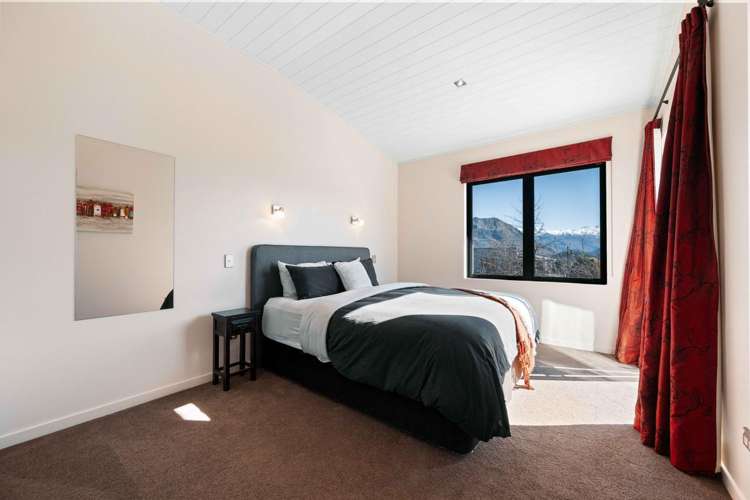 50 Forest Heights Wanaka_13