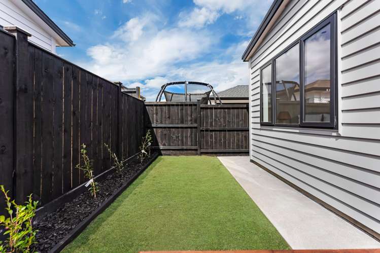 14 Tipu Crescent Milldale_15