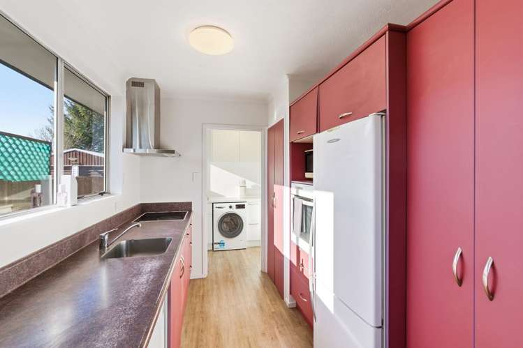 21 Carters Road Aranui_7