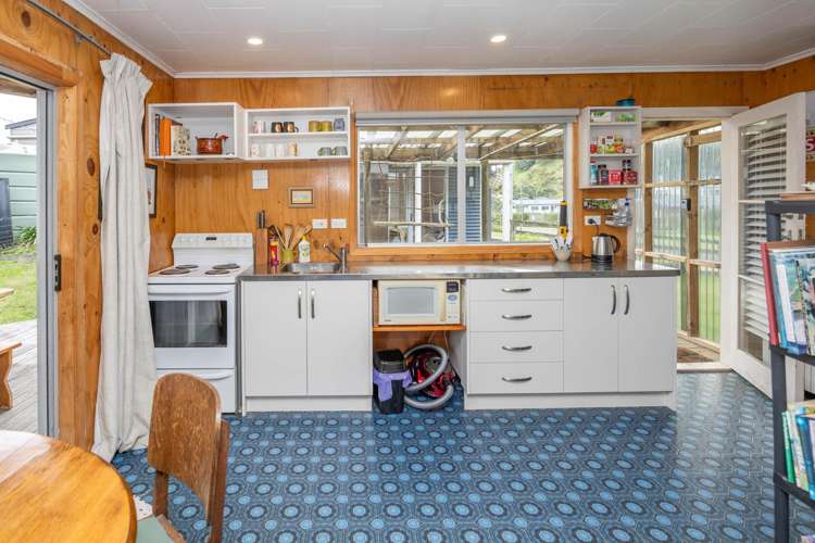 27 Lawton Drive Aotea Harbour_26