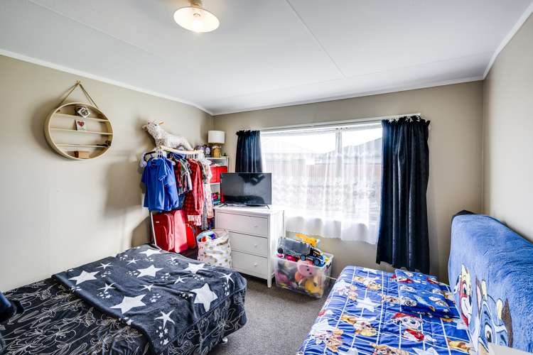 5 Tarbet Street Flaxmere_8