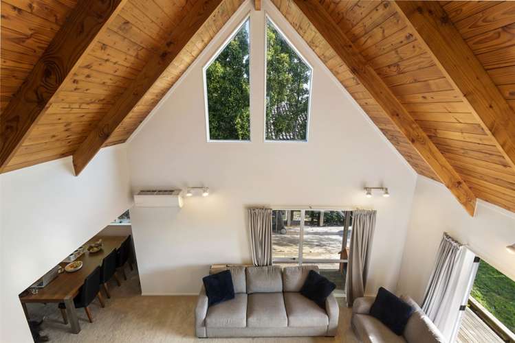 2/30 Bond Crescent Forrest Hill_10