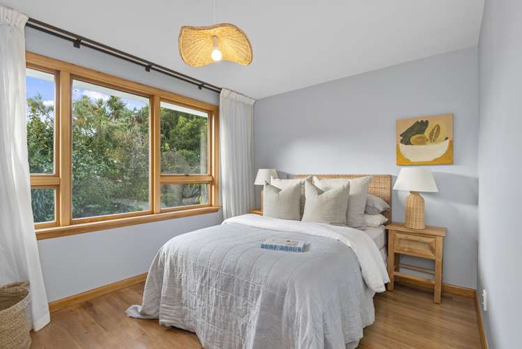 53 Whitfield Street Sumner_16