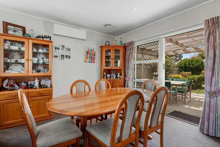 4 Lakeside Drive Orewa_10