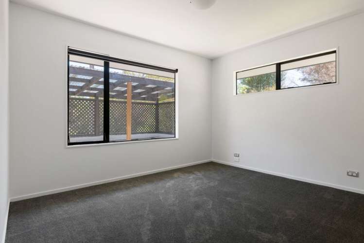 1 Parkview Place Stoke_12