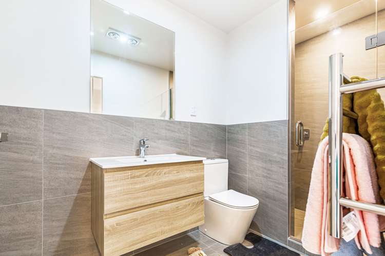 17 Red Arches Road Henderson_9