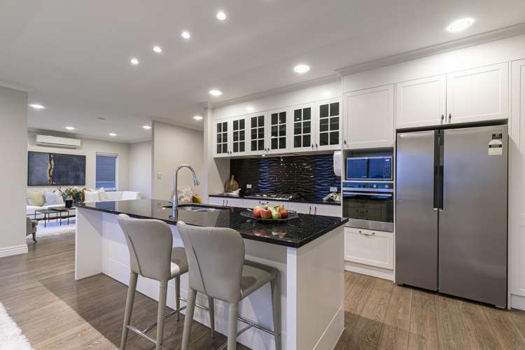 188 Whangaparaoa Road_0