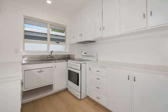 2/1 Rahiri Road Mount Eden_4